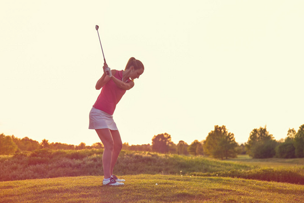 Women's Golf Clothes: Style, Comfort, and More with Mullybox